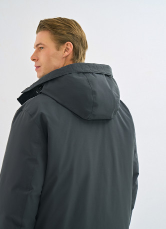 Утеплённая парка с капюшоном