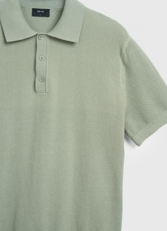 Поло из текстурной ткани