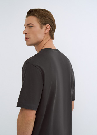 Футболка с текстовым принтом