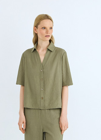 Рубашка из жатой ткани