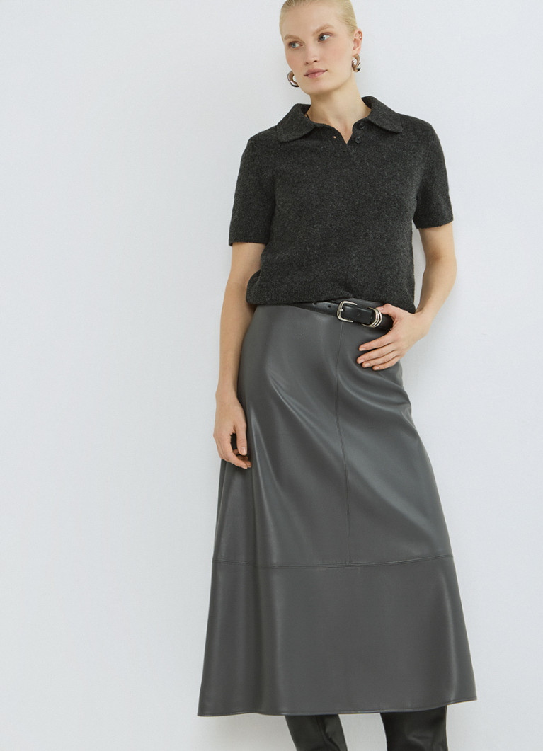 Stepa bilan jinsiy aloqa Voyaga etgan sochli mega porno