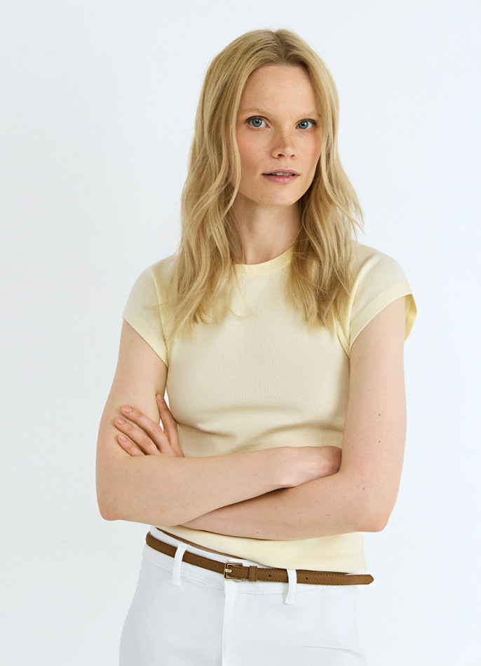 Приталенная футболка из хлопка