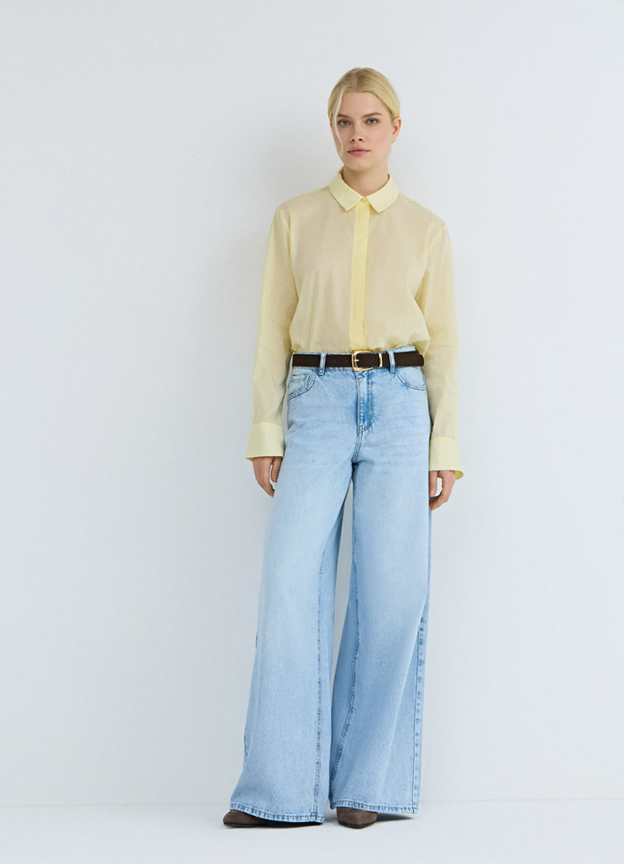 Широкие джинсы с высокой посадкой