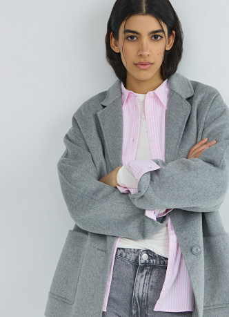 Легкое пальто