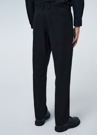 Базовые брюки-чиносы Regular