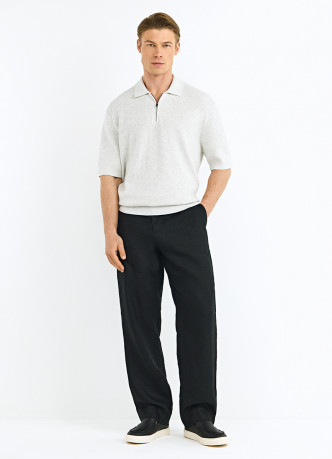 Поло из текстурной ткани с молнией