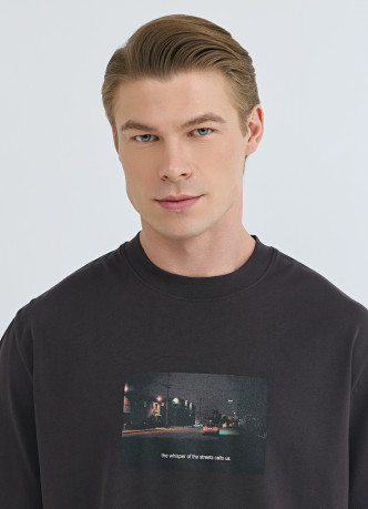 Футболка с принтом