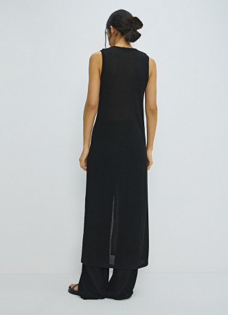 Удлинённый жилет из трикотажа