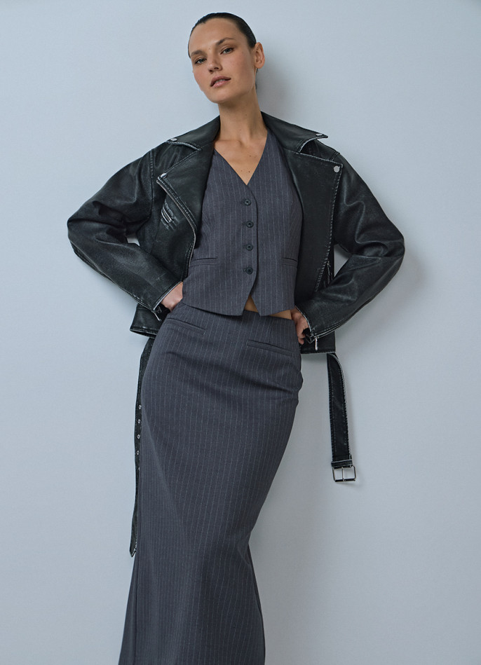 Прямая юбка миди