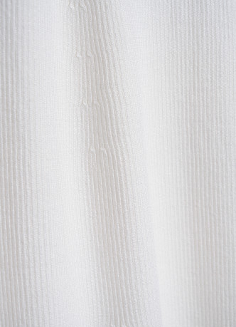 Платье в рубчик с воротником поло