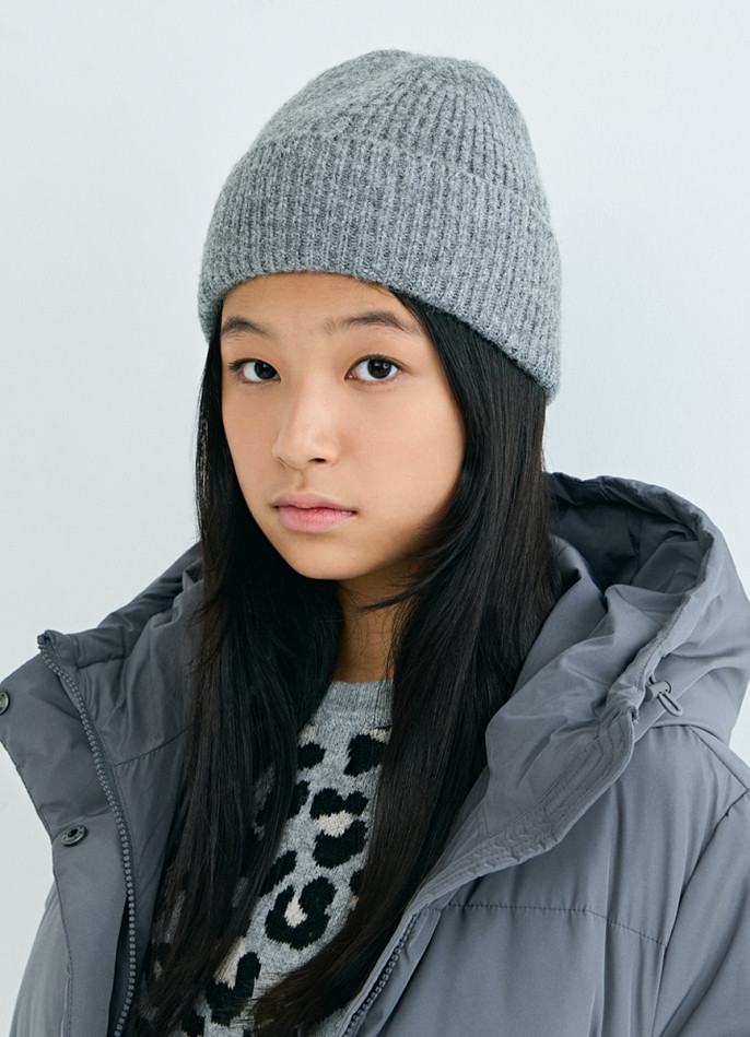 Вязаная шапка для девочек