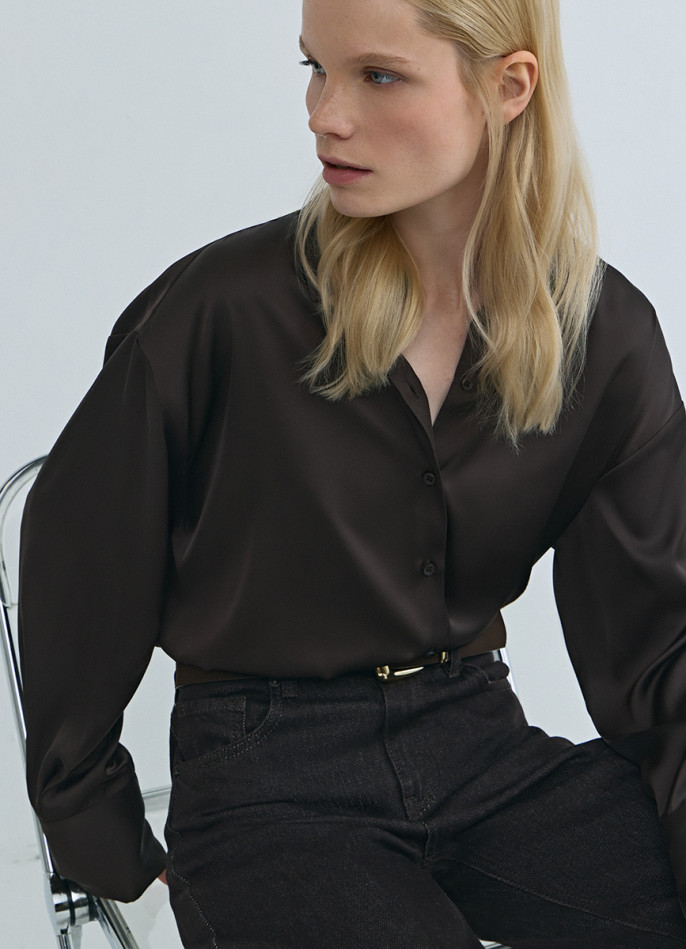 Блузка из сатина