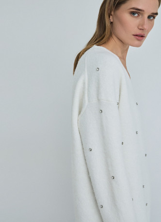 Джемпер со стразами