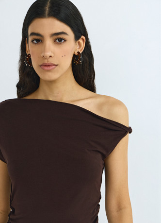 Топ на одно плечо