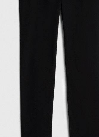 Базовые брюки-чиносы из твила