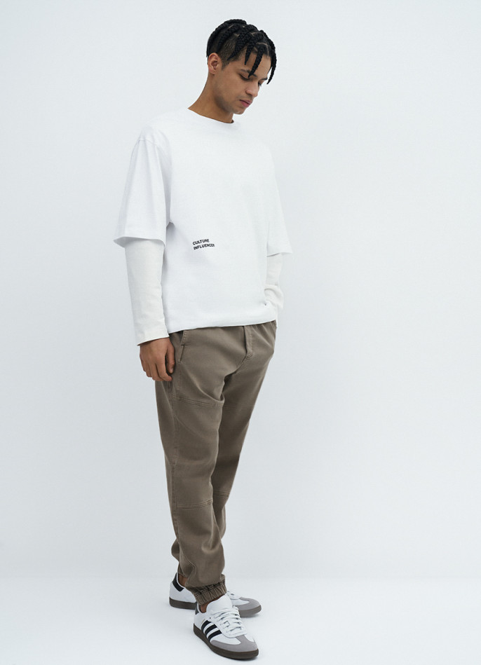 Объёмная футболка с принтом