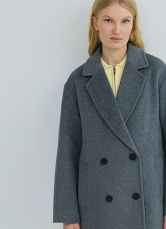Длинное двубортное пальто из шерсти