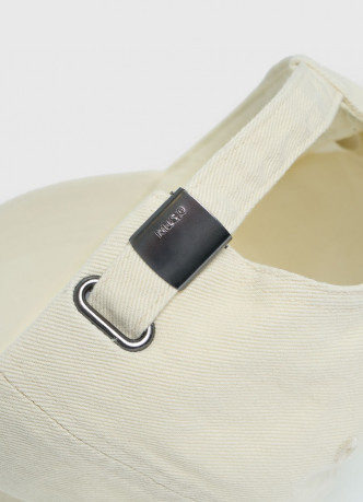 Бейсболка с вышивкой