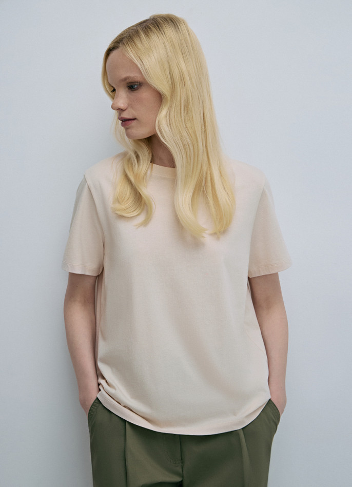 Базовая футболка