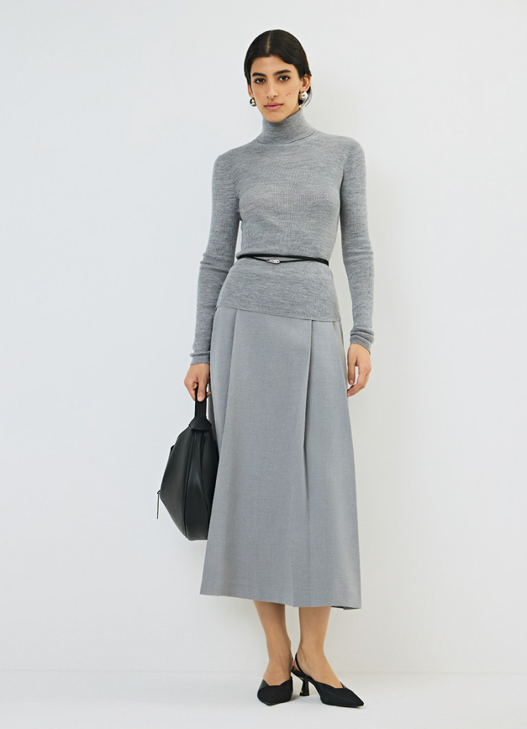 Жылқымен жыныстық қатынасқа түскен әйел (видео)