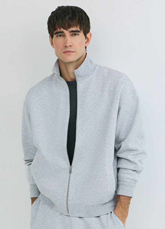 Куртка с воротником-стойкой