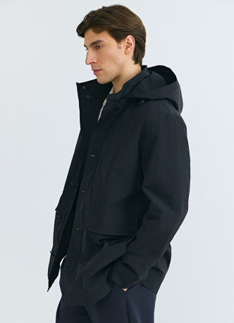 Куртка со съёмным капюшоном