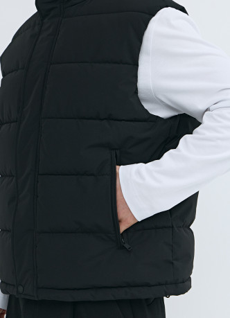 Утеплённый стёганый жилет