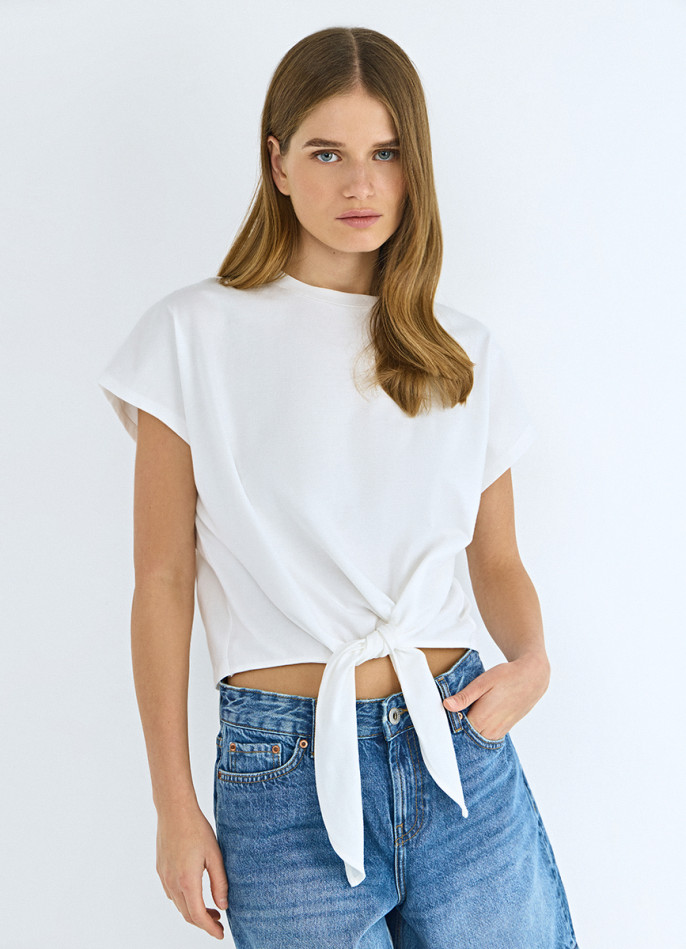 Футболка с завязками