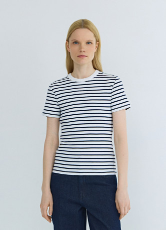 Футболка в рубчик