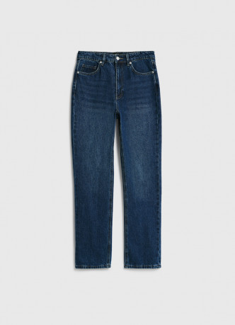 Прямые джинсы с высокой посадкой