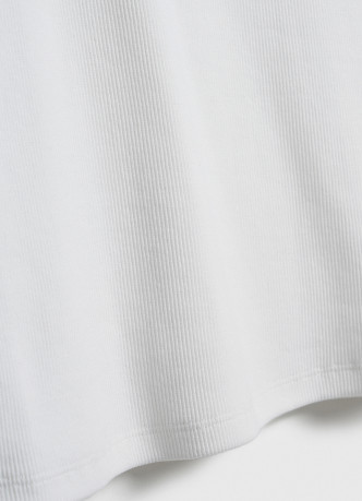 Футболка в рубчик