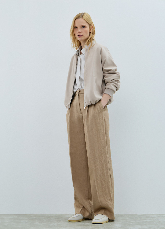 Бомбер на молнии