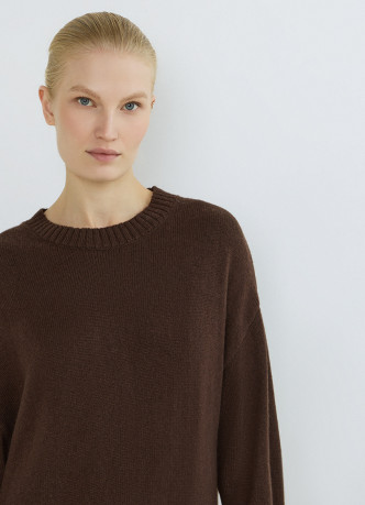 Вязаное платье с бахромой