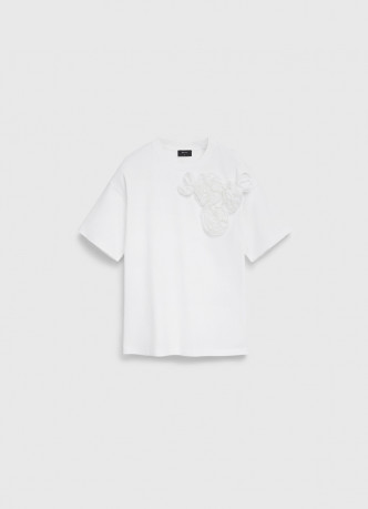 Футболка с цветочной аппликацией