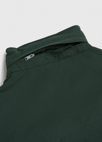 Куртка с накладными карманами