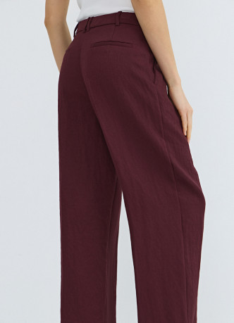 Прямые брюки с эластичным поясом