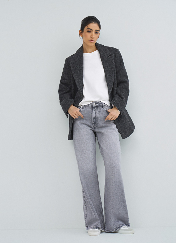 Ультраширокие джинсы с высокой посадкой