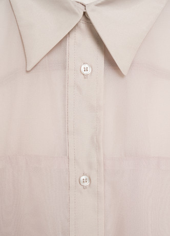 Полупрозрачная блузка из органзы с тонким поясом