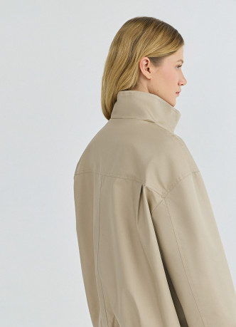 Легкая куртка