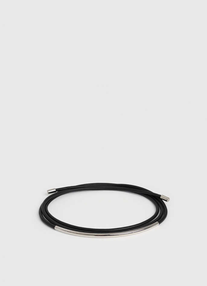 Пояс-шнур с металлической деталью