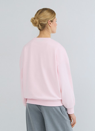 Свитшот с вышивкой