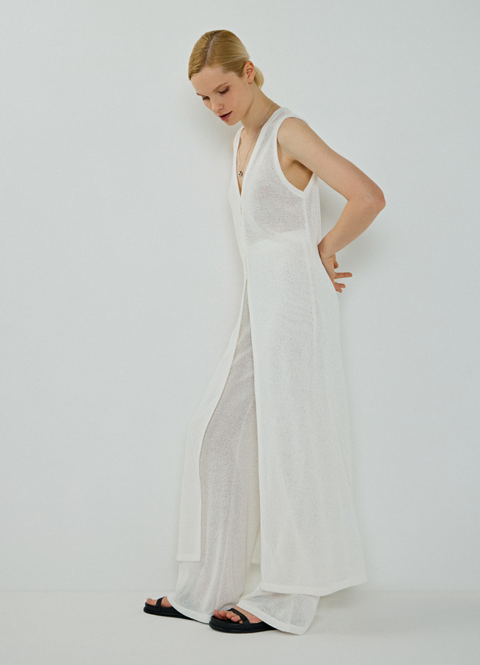 Удлинённый жилет из трикотажа