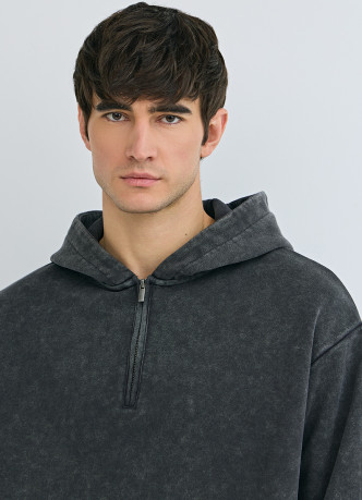 Худи c эффектом стирки