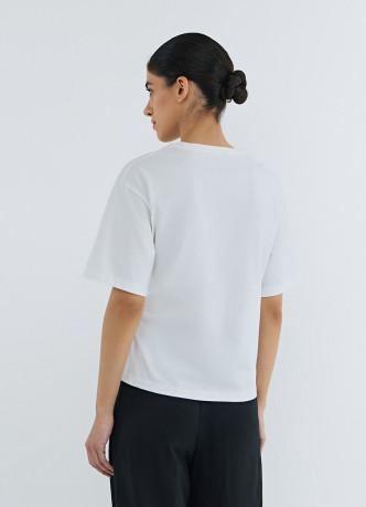 Футболка с декоративным узлом