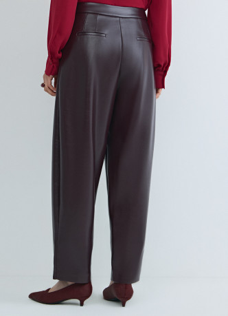 Брюки О-силуэта из искусственной кожи