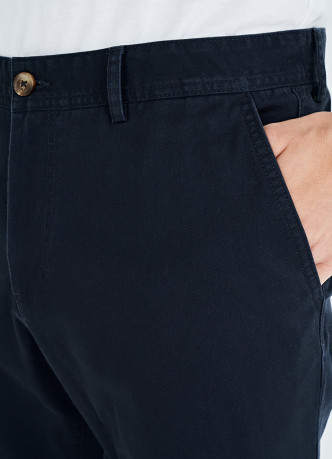 Базовые брюки Chino из твила