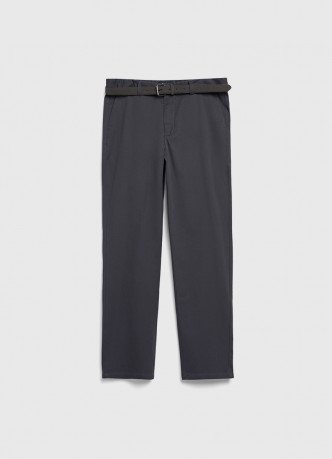 Чиносы из структурной ткани с ремнём