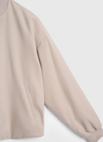 Бомбер на молнии