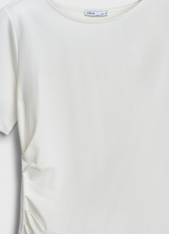 Футболка с драпировкой