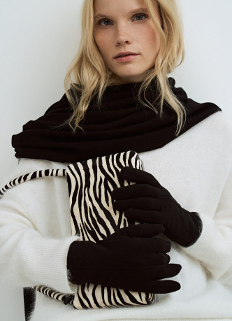 Шарф с бахромой